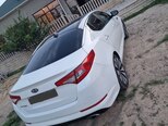 Kia Optima-4