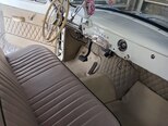 GAZ 21 "Volga"-4