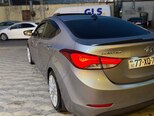 Hyundai Avante-5
