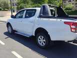 Mitsubishi L200-7