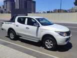 Mitsubishi L200-4