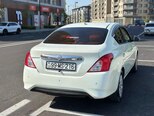 Nissan Sunny-5