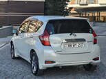 Nissan Note-6