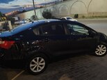 Kia Rio-5