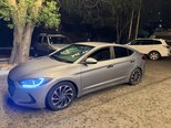 Hyundai Elantra-3