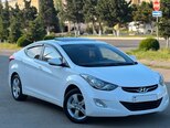 Hyundai Elantra-1