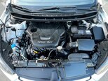 Hyundai Elantra-14