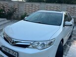 Toyota Camry-8