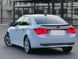 Chevrolet Cruze-4
