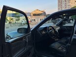 Mercedes E 240-13
