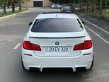 BMW 528-9