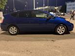 Toyota Prius-7