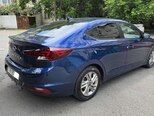 Hyundai Elantra-4