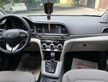 Hyundai Elantra-11