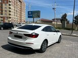 Honda Insight-5
