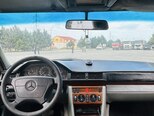 Mercedes 220 E-7