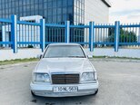 Mercedes 220 E-1