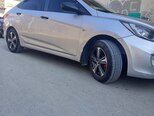 Hyundai Accent-3