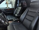 Mercedes 320 E-16