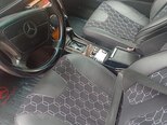 Mercedes 220 E-11