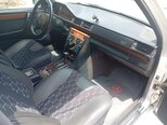 Mercedes 220 E-8