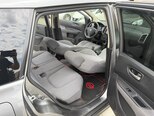 Nissan Wingroad-11