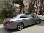 Mercedes E 220 d-4