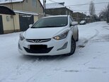 Hyundai Elantra-1