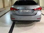Hyundai Elantra-4