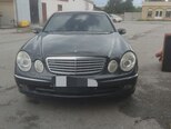 Mercedes E 320-1