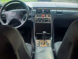 Mercedes E 270-4