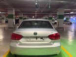 Volkswagen Passat-3