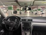 Volkswagen Passat-4