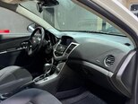 Chevrolet Cruze-11