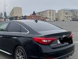Hyundai Sonata-8