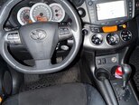 Toyota RAV4-12