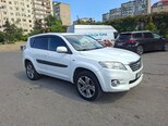 Toyota RAV4-4
