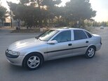 Opel Vectra-10