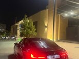 BMW 330e-2