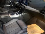 BMW 330e-9