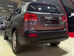 Kia Sorento-10
