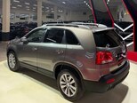 Kia Sorento-7