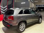 Kia Sorento-8