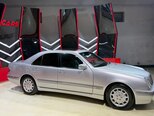 Mercedes E 280-5