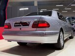 Mercedes E 280-10