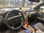 Mercedes E 240-8