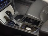 Hyundai Sonata-12