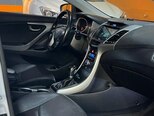 Hyundai Avante-16