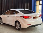 Hyundai Avante-14
