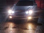 Mercedes E 220-3